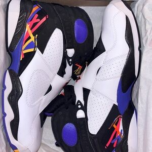 Air Jordan Retro 8 "Three Peat" VNDS